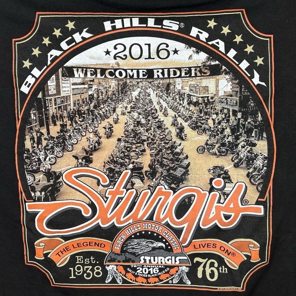 Sturgis Motorcycle Classic Rally 2016 Short Sleeve Black T-Shirt L Black Hills